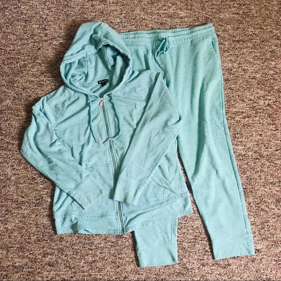 Champion Pants - Champion Women’s XL Jogging Set